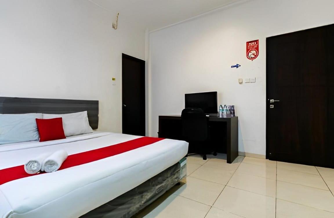 Pondok Inap Shofwa 2 Hotel Surabaya Bagian luar foto
